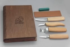 BeaverCraft Set Of 4 Knives S09 Libro, Juego De Tallado De Madera Con Libro De Almacenamiento De Madera