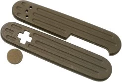 Daily Customs 91.3 Fluted Pattern, Rusty Titanium P10012445 Cachas Victorinox