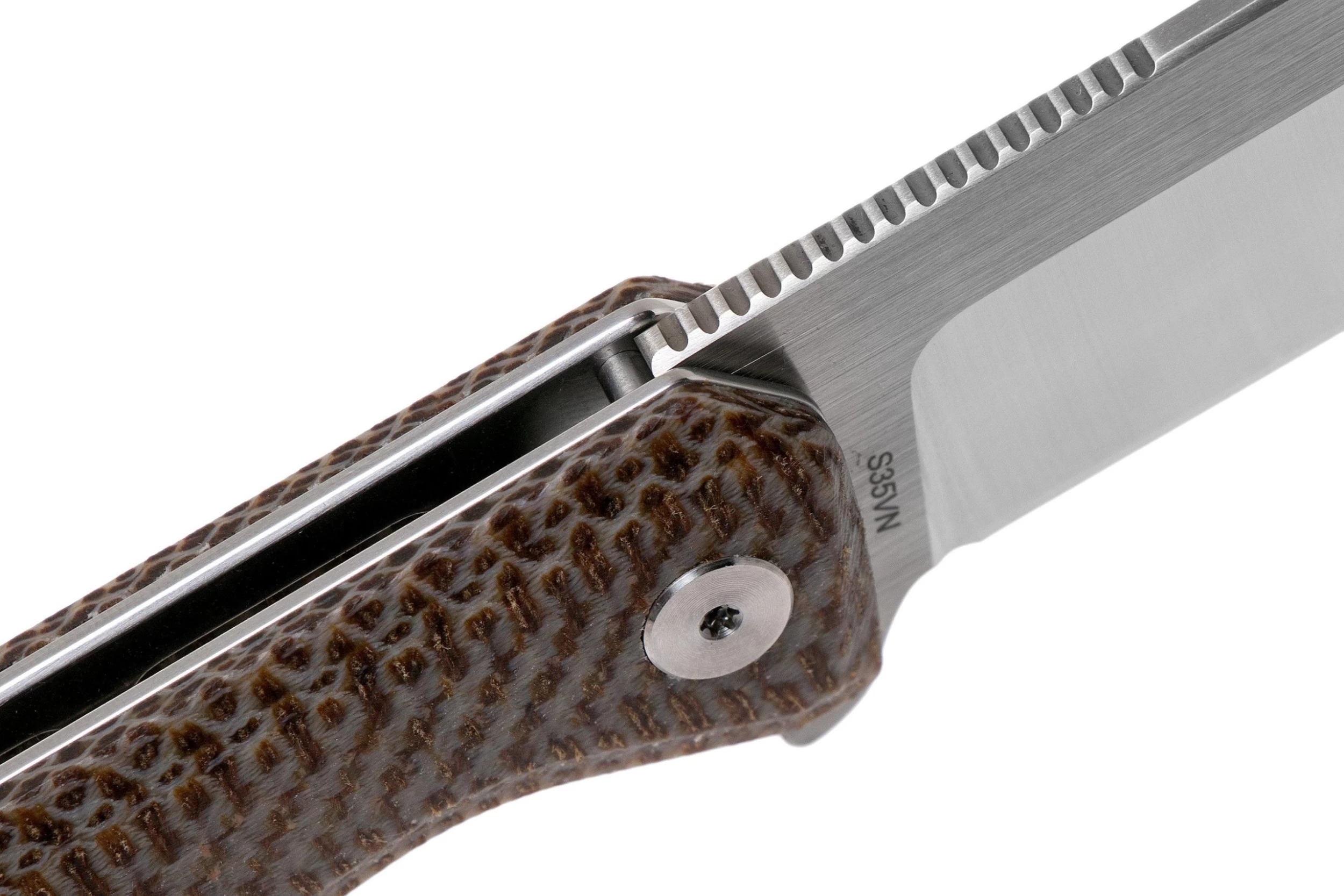 QSP Knife Pelican QS118-A2 Satin, Textured Brown Micarta Navaja - Imagen 6