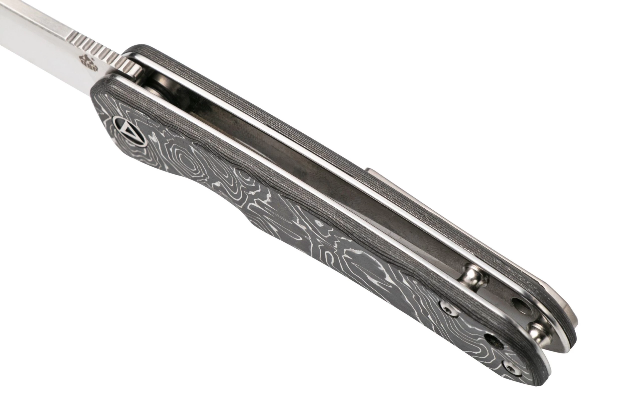 QSP Knife Otter QS140-A1 Satin, Aluminum Foil Carbonfiber Navaja - Imagen 7